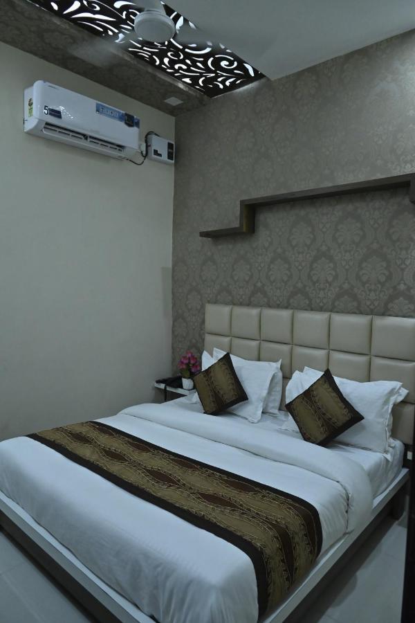 Guntas Residency Hotel Amritszár Kültér fotó