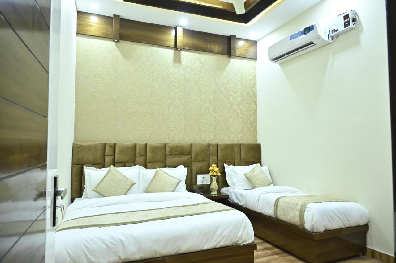 Guntas Residency Hotel Amritszár Kültér fotó